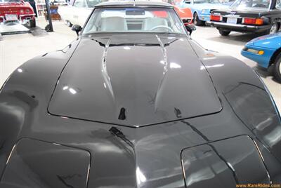 1982 Chevrolet Corvette   - Photo 11 - Statesville, NC 28677