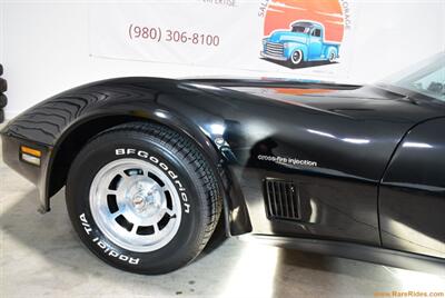 1982 Chevrolet Corvette   - Photo 12 - Statesville, NC 28677