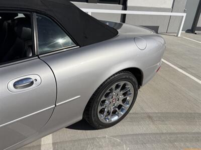 2001 Jaguar XKR Supercharged   - Photo 12 - Statesville, NC 28677