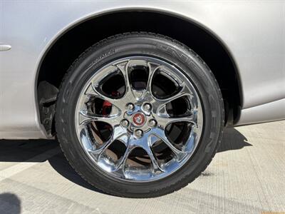 2001 Jaguar XKR Supercharged   - Photo 31 - Statesville, NC 28677