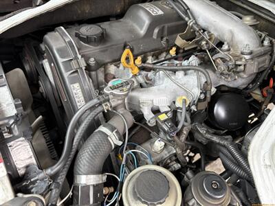 1997 Toyota HiAce Super Custom Living Saloon EX   - Photo 33 - Statesville, NC 28677