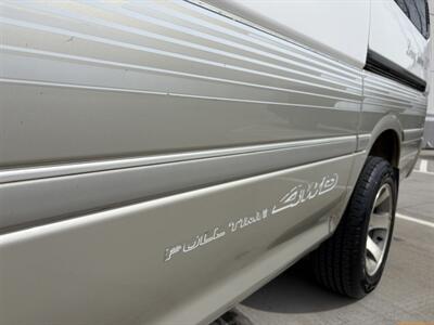 1997 Toyota HiAce Super Custom Living Saloon EX   - Photo 21 - Statesville, NC 28677