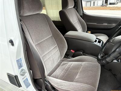 1997 Toyota HiAce Super Custom Living Saloon EX   - Photo 5 - Statesville, NC 28677