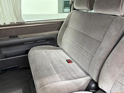 1997 Toyota HiAce Super Custom Living Saloon EX   - Photo 56 - Statesville, NC 28677