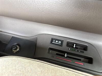 1997 Toyota HiAce Super Custom Living Saloon EX   - Photo 62 - Statesville, NC 28677