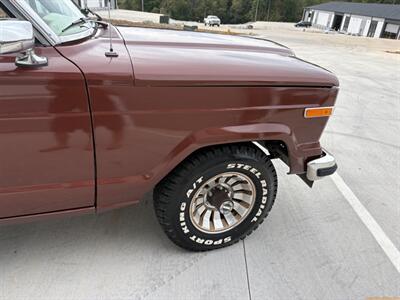 1981 Jeep Wagoneer Limited   - Photo 19 - Statesville, NC 28677