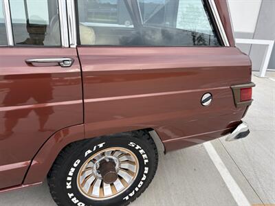 1981 Jeep Wagoneer Limited   - Photo 13 - Statesville, NC 28677