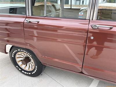 1981 Jeep Wagoneer Limited   - Photo 17 - Statesville, NC 28677