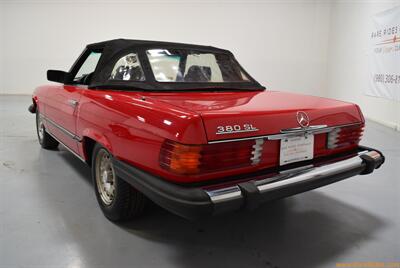 1985 Mercedes-Benz 380 SL   - Photo 4 - Mooresville, NC 28117