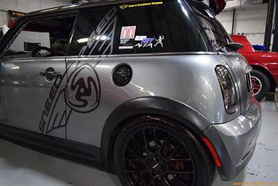 2004 MINI Cooper S  John Cooper Works - Photo 13 - Mooresville, NC 28117