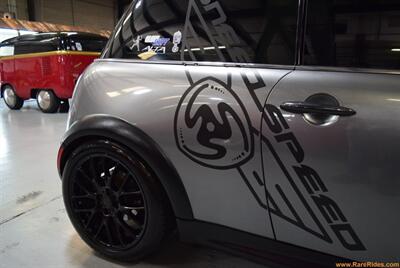 2004 MINI Cooper S  John Cooper Works - Photo 15 - Mooresville, NC 28117