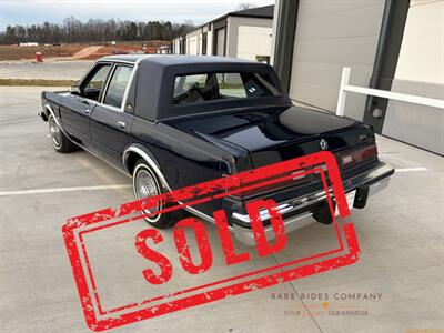 1985 Chrysler New Yorker Fifth Avenue   - Photo 3 - Statesville, NC 28677