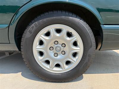 2002 Jaguar XJ8   - Photo 22 - Statesville, NC 28677