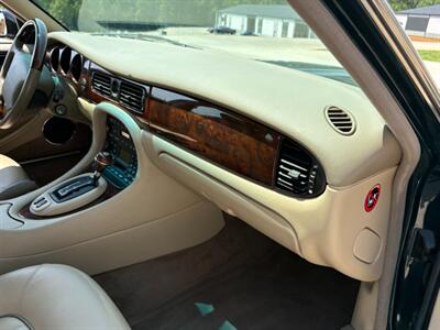2002 Jaguar XJ8   - Photo 66 - Statesville, NC 28677