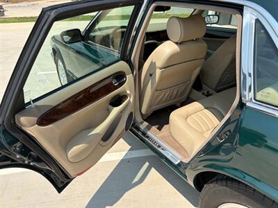 2002 Jaguar XJ8   - Photo 71 - Statesville, NC 28677