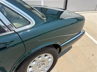 2002 Jaguar XJ8   - Photo 14 - Statesville, NC 28677