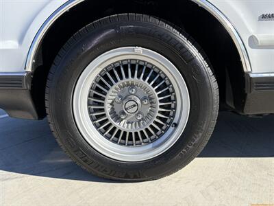 1989 Lincoln Mark VII LSC   - Photo 31 - Statesville, NC 28677