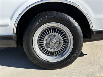 1989 Lincoln Mark VII LSC   - Photo 32 - Statesville, NC 28677