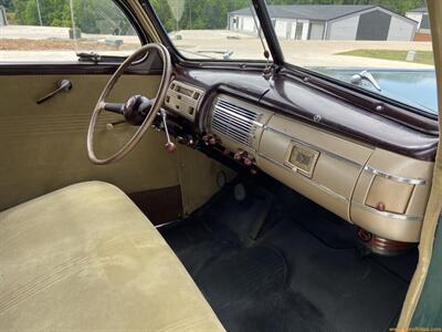 1940 Ford Deluxe Sedan - Photo 76 - Statesville, NC 28677