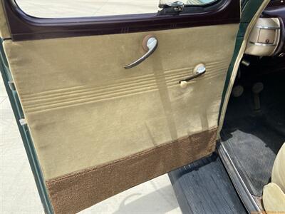 1940 Ford Deluxe Sedan - Photo 58 - Statesville, NC 28677