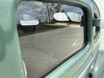 1940 Ford Deluxe Sedan - Photo 28 - Statesville, NC 28677