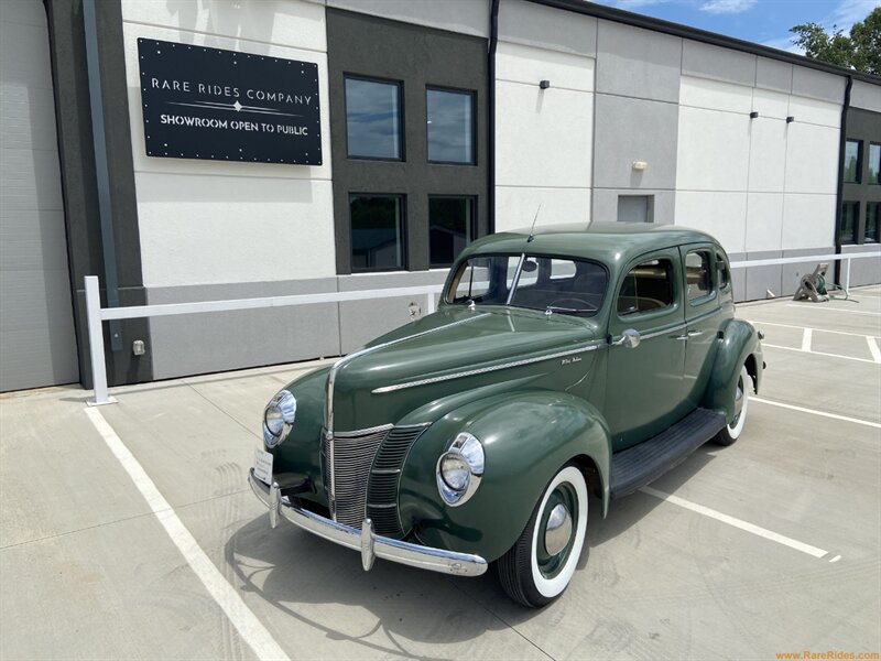 1940 Ford Deluxe Sedan   - Photo 1 - Statesville, NC 28677