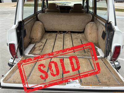 1988 Jeep Grand Wagoneer 4x4   - Photo 20 - Statesville, NC 28677