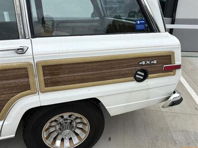1988 Jeep Grand Wagoneer   - Photo 9 - Statesville, NC 28677