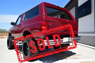 1993 Ford Bronco XLT   - Photo 5 - Statesville, NC 28677