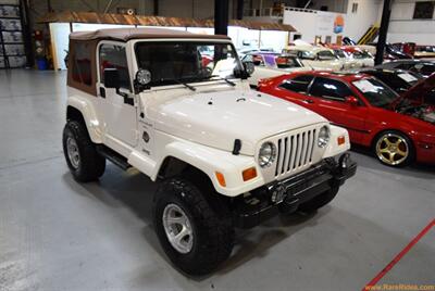 1999 Jeep Wrangler Sahara  