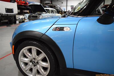 2002 MINI Cooper S   - Photo 12 - Mooresville, NC 28117