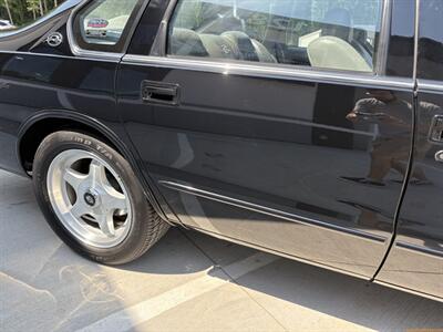 1994 Chevrolet Impala SS   - Photo 18 - Statesville, NC 28677
