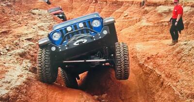 2019 Jeep Wrangler Rubicon   - Photo 9 - Statesville, NC 28677