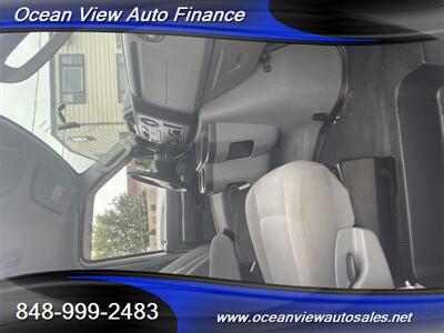 2012 Ford E-Series Van E-150   - Photo 8 - Sewaren, NJ 07077