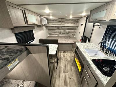 2023 Keystone Coleman 17B   - Photo 2 - Albuquerque, NM 87105