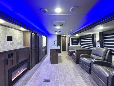 2021 Forest River Cherokee 274WK   - Photo 2 - Albuquerque, NM 87105