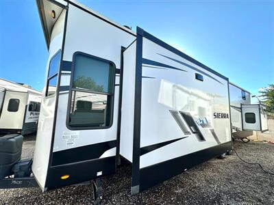 2022 Forest River Sierra 399LOFT