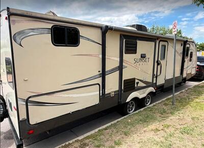 2016 CrossRoads RV Sunset Trail - Photo 2 - Albuquerque, NM 87105