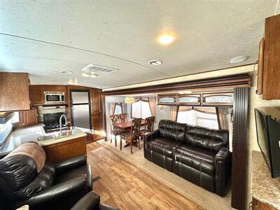 2015 Forest River Wildwood Heritage Glen Lite 282RK   - Photo 2 - Albuquerque, NM 87105