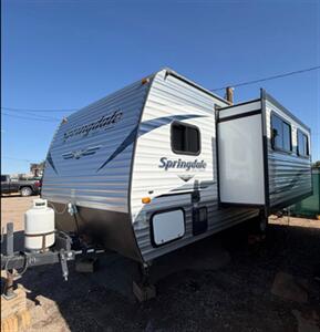 2019 Keystone Springdale Mini 1860SS   - Photo 1 - Albuquerque, NM 87105