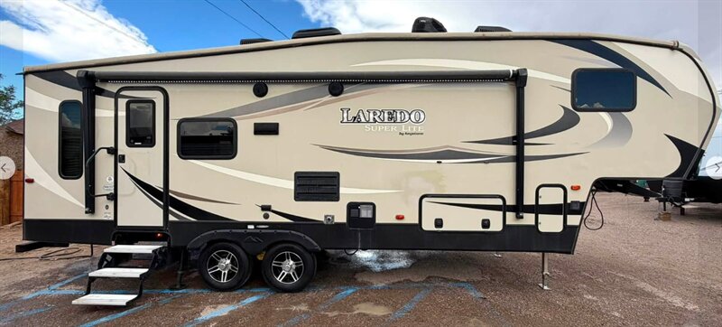 2018 Keystone Laredo 268SRL   - Photo 1 - Albuquerque, NM 87105
