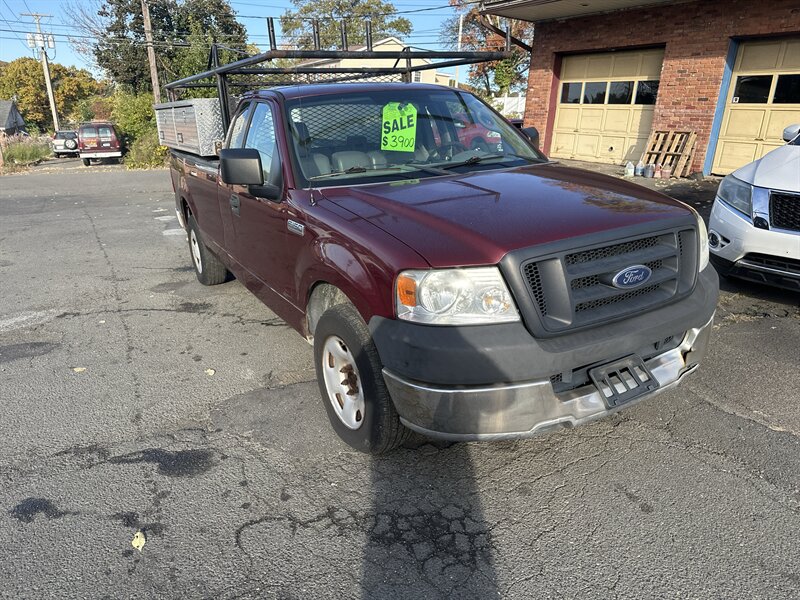 2005 Ford F-150 XL 2dr Standard Cab XL   - Photo 9 - East Haven, CT 06513