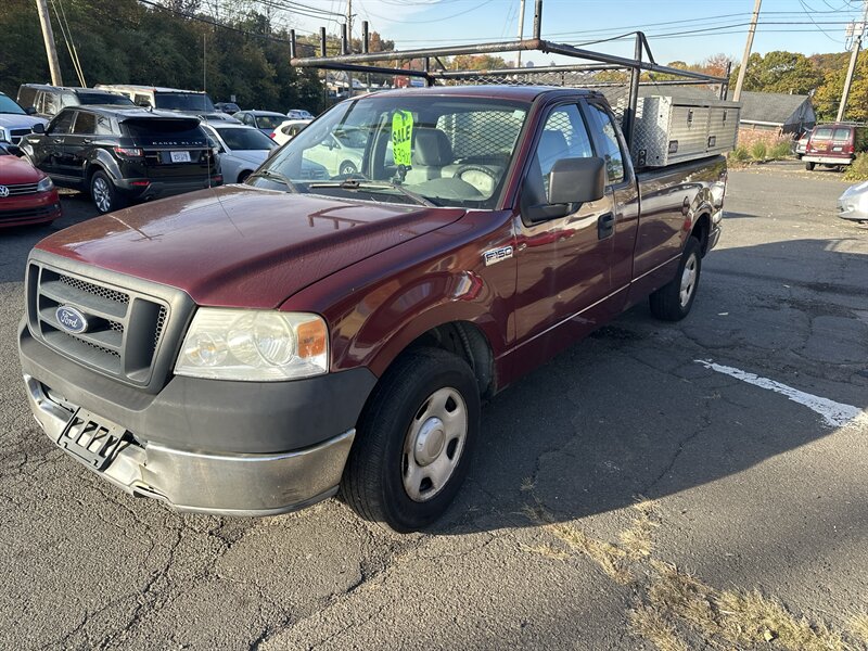 2005 Ford F-150 XL 2dr Standard Cab XL