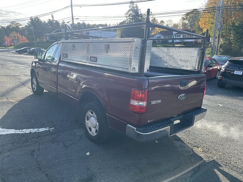 2005 Ford F-150 XL 2dr Standard Cab XL   - Photo 4 - East Haven, CT 06513