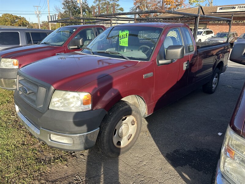 2005 Ford F-150 XL 2dr Standard Cab XL