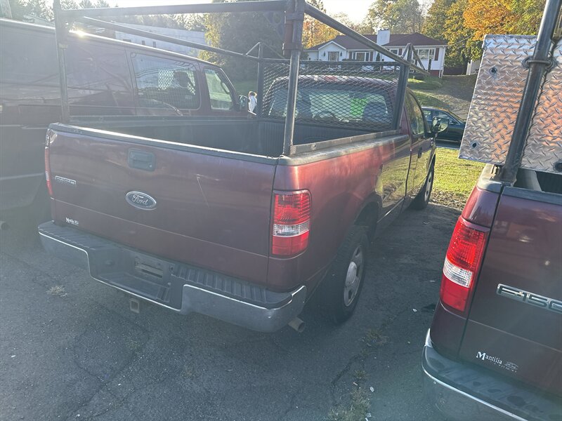2005 Ford F-150 XL 2dr Standard Cab XL   - Photo 5 - East Haven, CT 06513
