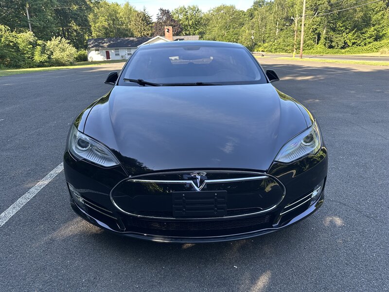 2014 Tesla Model S 85  