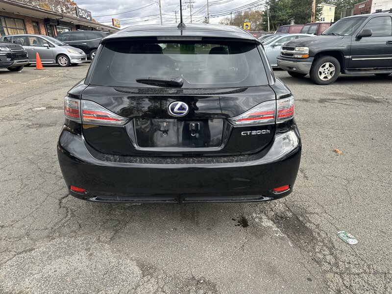 2012 Lexus CT 200h - Photo 5 - East Haven, CT 06513