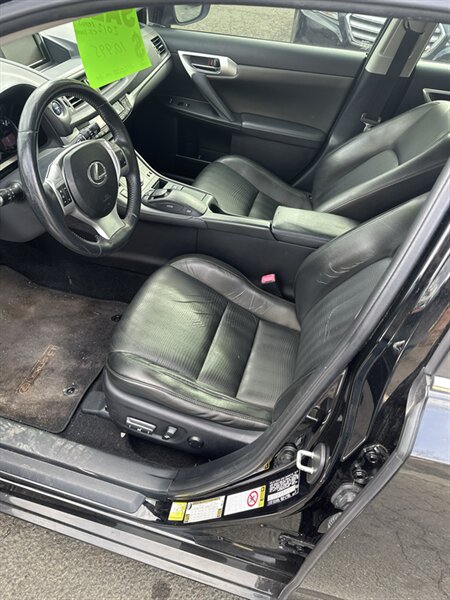 2012 Lexus CT 200h - Photo 9 - East Haven, CT 06513