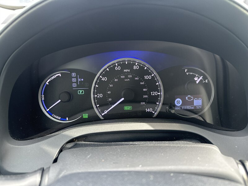 2012 Lexus CT 200h - Photo 10 - East Haven, CT 06513